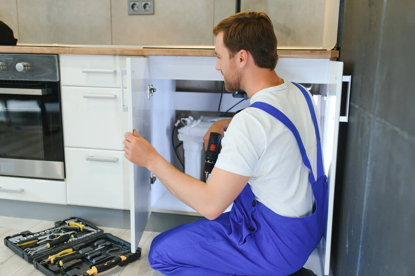 replacement cabinet doors